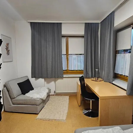 Entire Upper Floor With Roof Terrace * 维瑟尔堡