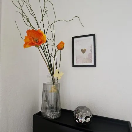Entire Upper Floor With Roof Terrace Apartment *