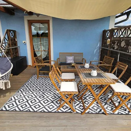 Entire Upper Floor With Roof Terrace 公寓 维瑟尔堡